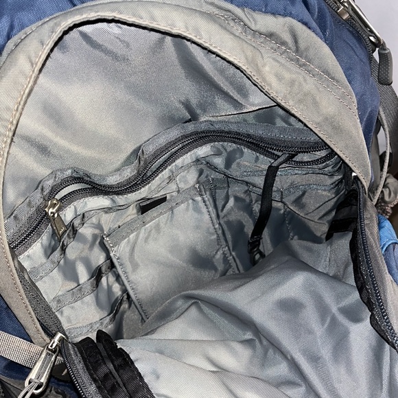 The North Face Yavapai backpack men's  Blue Backpack - Picture 5 of 11